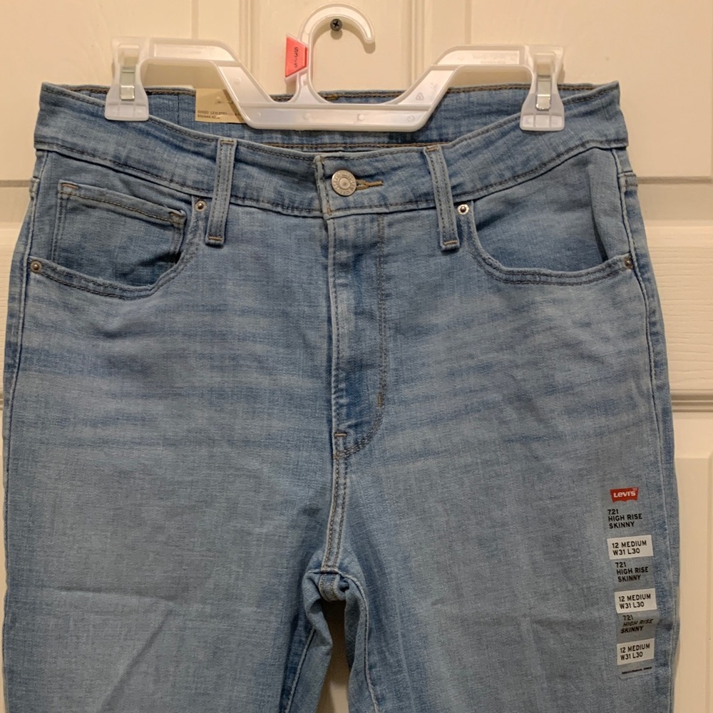 Levi's Sky Blue High Rise Ripped Jeans - Picture 3 of 8